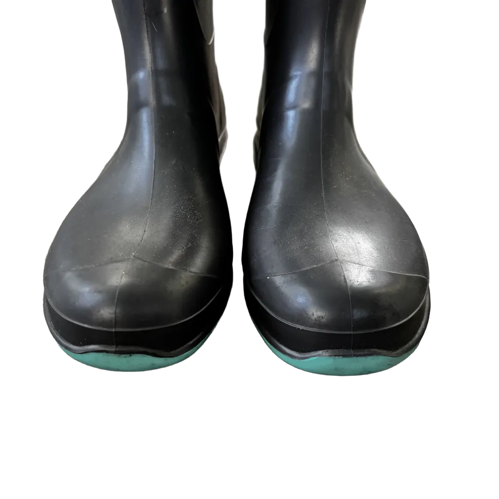Boots Rain By Kamik  Size: 8