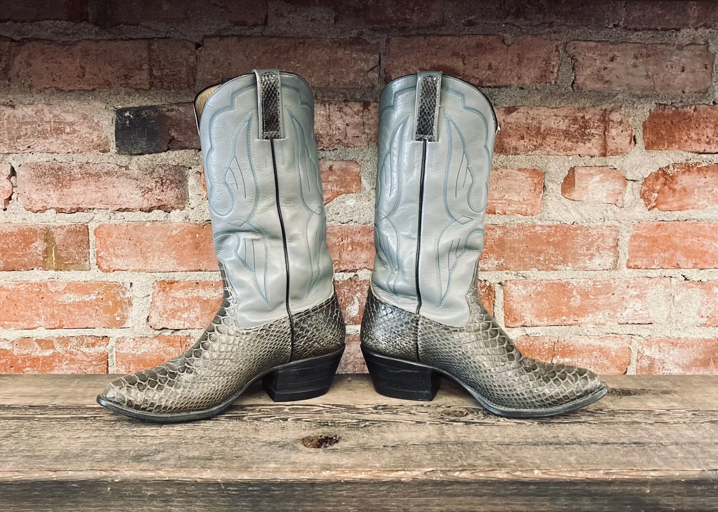 Cat’s Paw Vintage Snakeskin Cowboy Boots Men's Size 6 / Women's Size 7.5 Wide