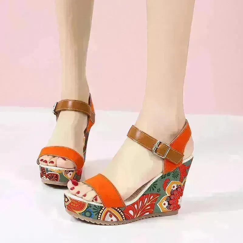Fashion Flowers Embroidered High Wedge Sandals For Women Summer Toe Platform Buckle Shoes