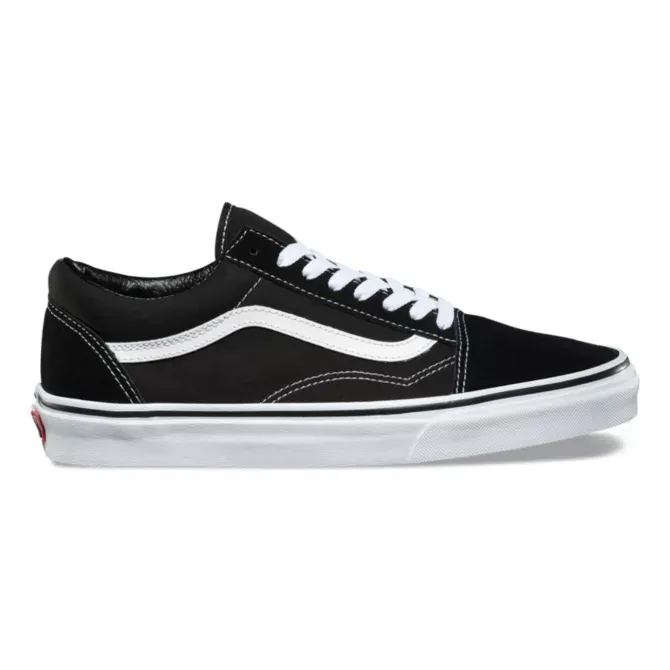 Vans Old Skool Sneakers in Black/White | VN000D3HY28