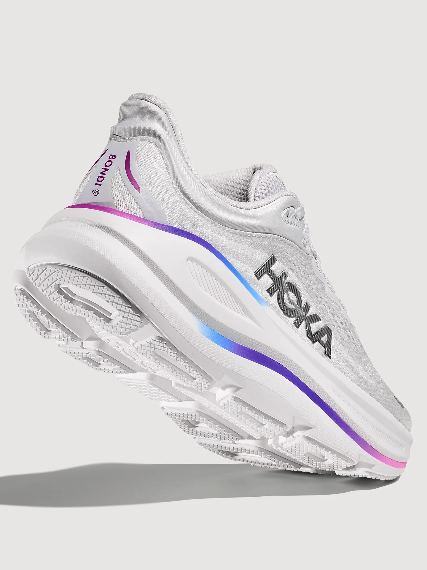 W Bondi 9 - Cosmic Grey/White