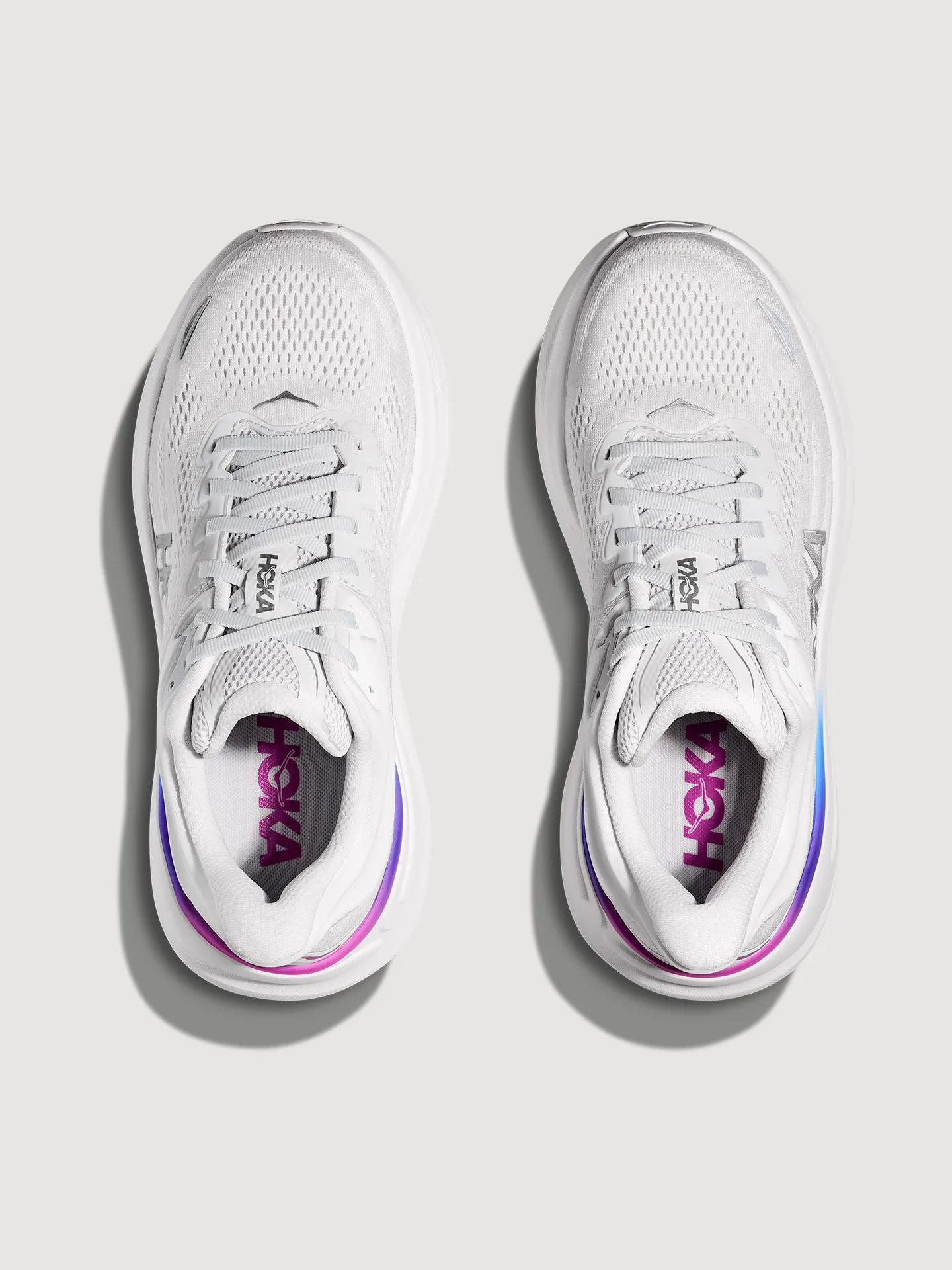 W Bondi 9 - Cosmic Grey/White